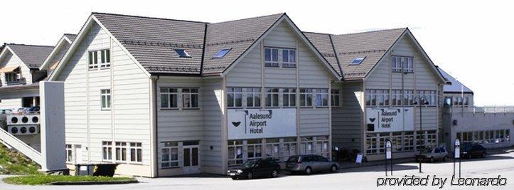 Aalesund Airport Hotel Ytterland Exterior photo
